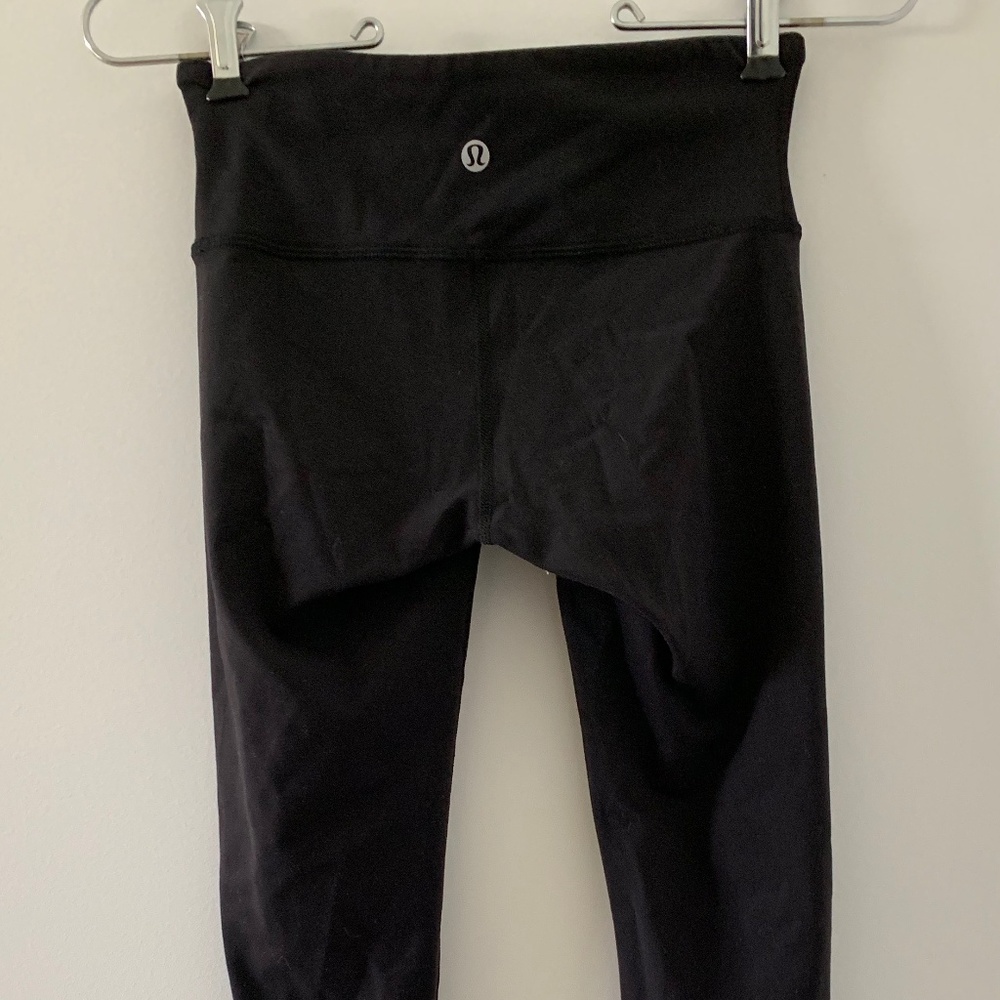 Brand New Lululemon Wunder Under Black Leggings